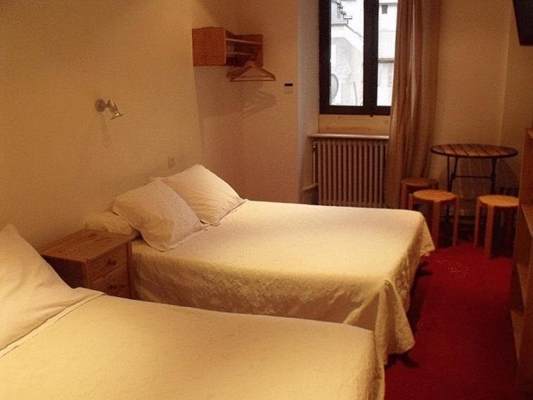 Hotel du Faubourg Moutiers  Chambre photo